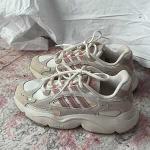 Adidas Women's Cream and Pink Sneakers
